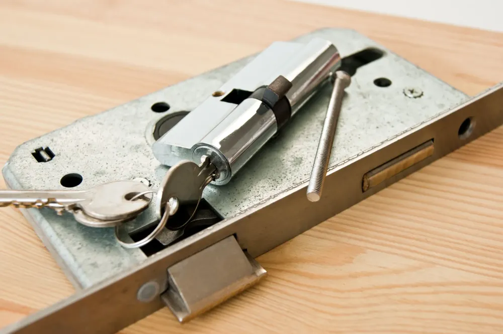 Serrurier à Pointel